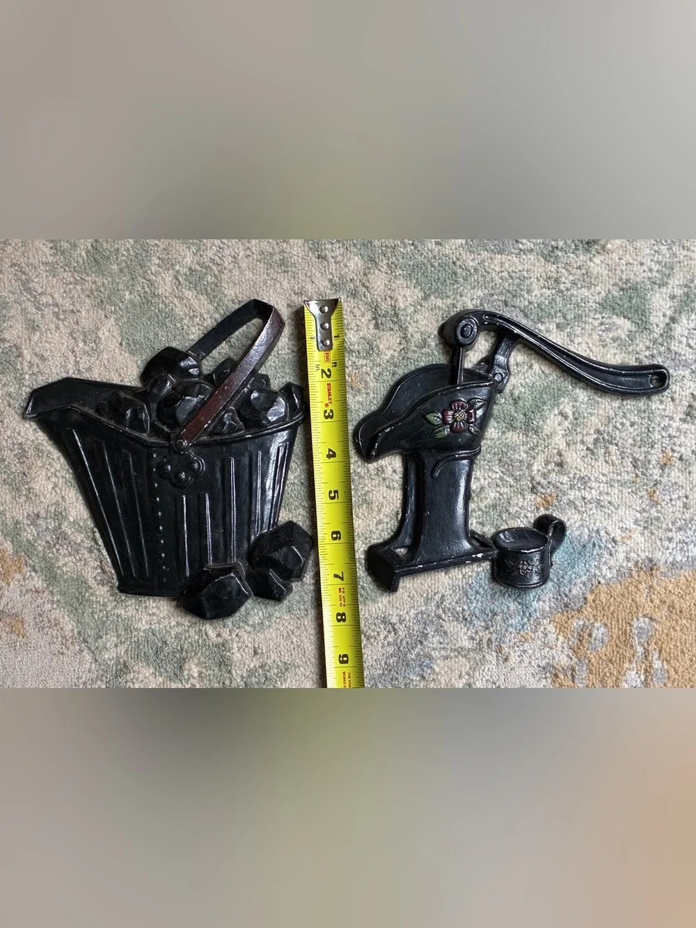 Vintage Sexton USA Cast Metal Wall Décor